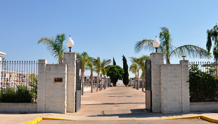 Cementerio Municipal San Roque de Puerto Real, Cádiz www.cementerio.info