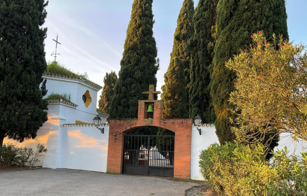 Cementerio de La Barca de la Florida, Pedanía de Jerez de la Frontera, Cádiz www.cementerio.info